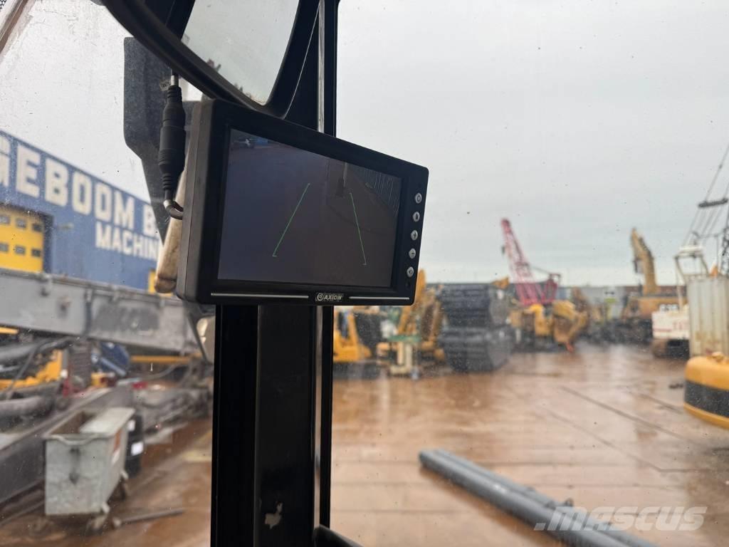 CAT 914 G لوادر بعجل