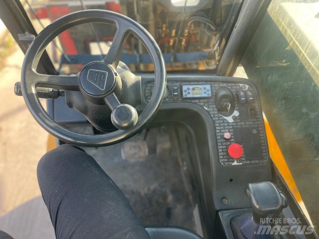 JCB TLT 35 D / 4x4 مناولات متداخلة