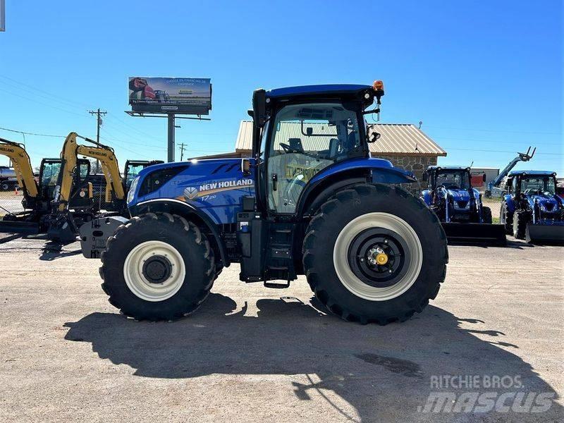 New Holland T 7.210 الجرارات