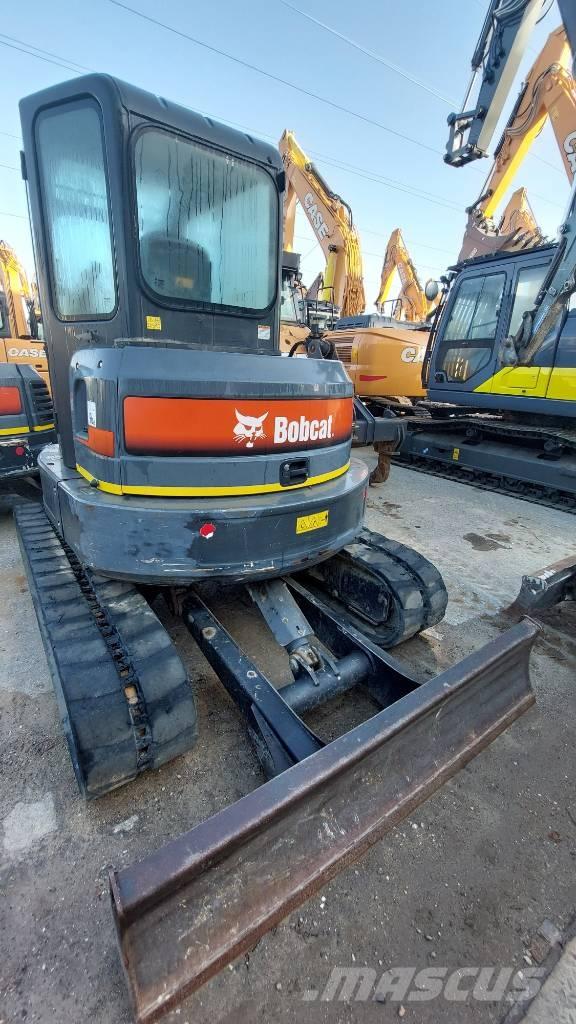 Bobcat E-50 BB-E50 حفارات زحافة
