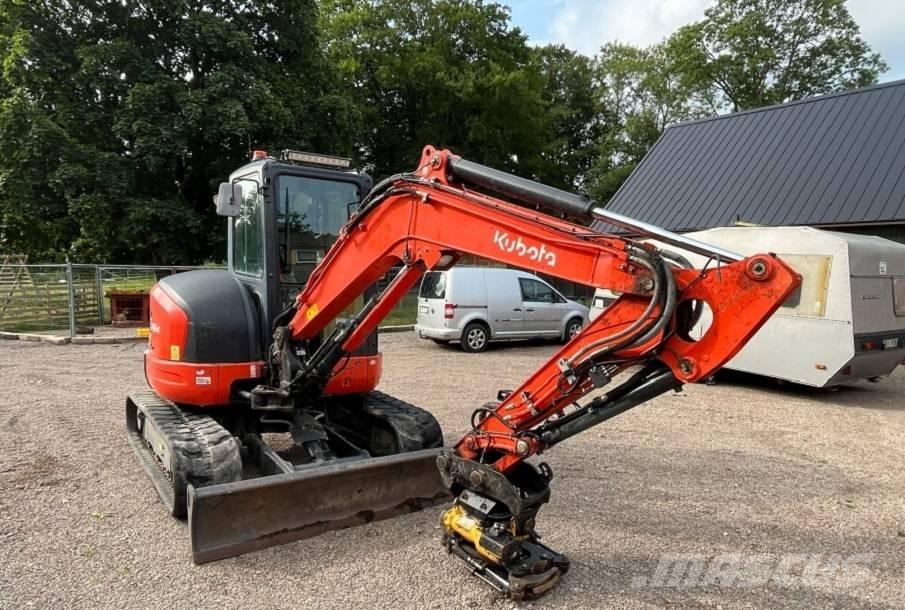 Kubota U 48-4 حفارات صغيرة أقل من 7 طن (حفارات صغيرة)