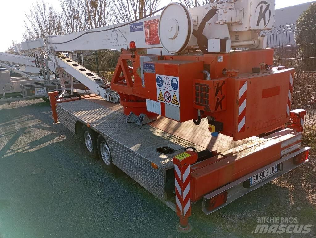 Klaas K 20-30 رافعات الطرق الوعرة