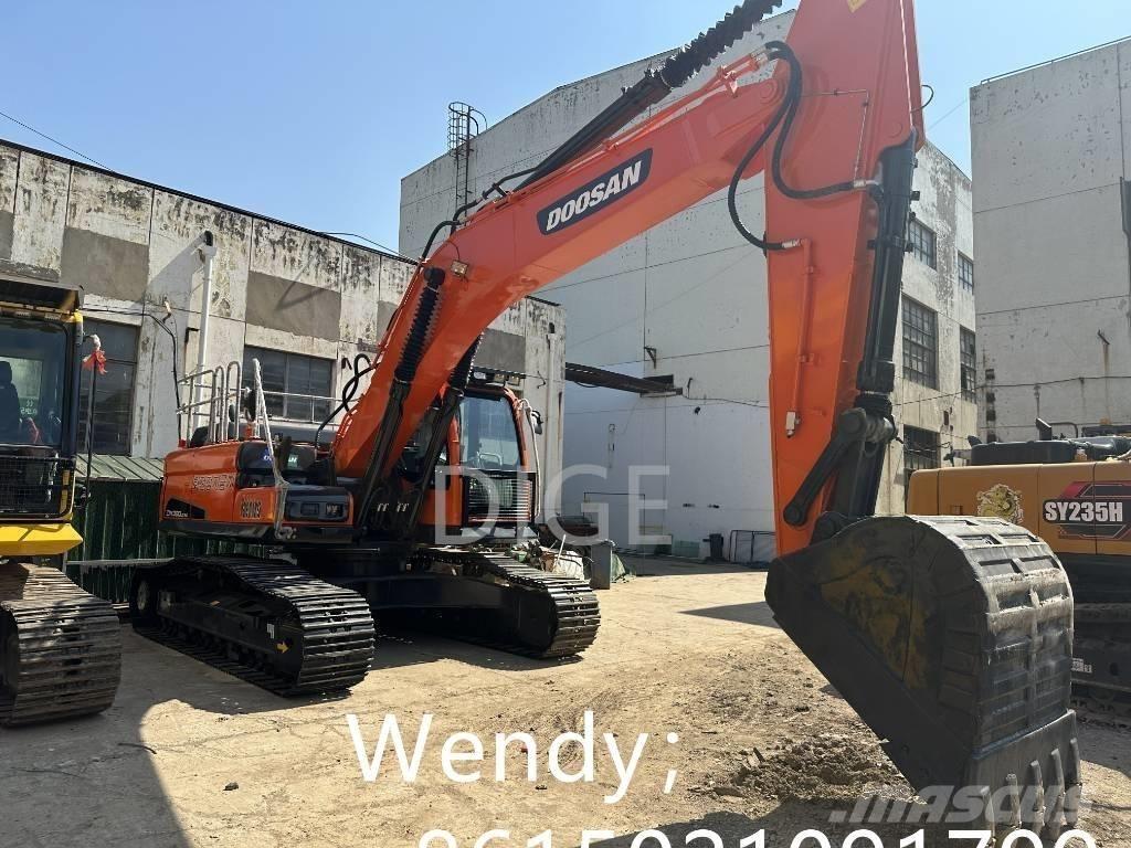 Doosan DX 300 حفارات وسط 7 طن - 12 طن