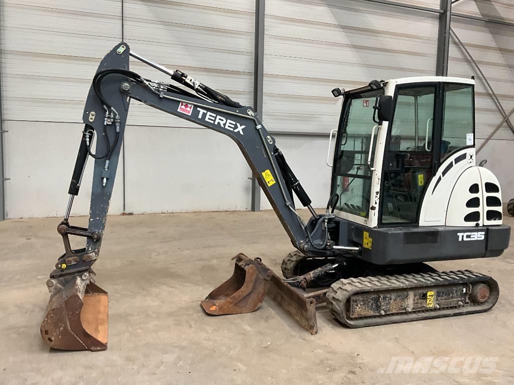 Terex TC 35 حفارات صغيرة أقل من 7 طن (حفارات صغيرة)