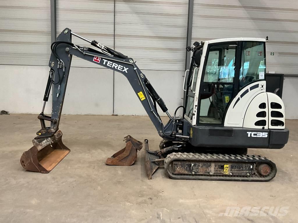 Terex TC 35 حفارات صغيرة أقل من 7 طن (حفارات صغيرة)