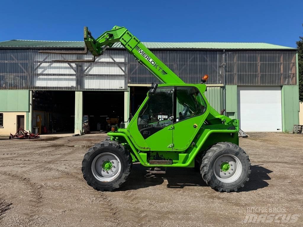 Merlo P 30.9 K T مناولات متداخلة