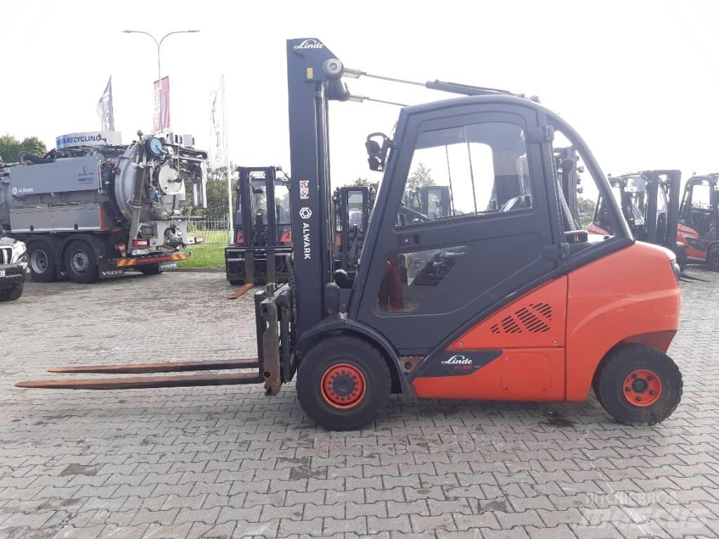 Linde H 35 D شاحنات الديزل