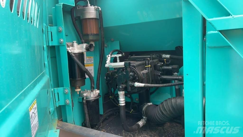 Kobelco SK 140 حفارات زحافة
