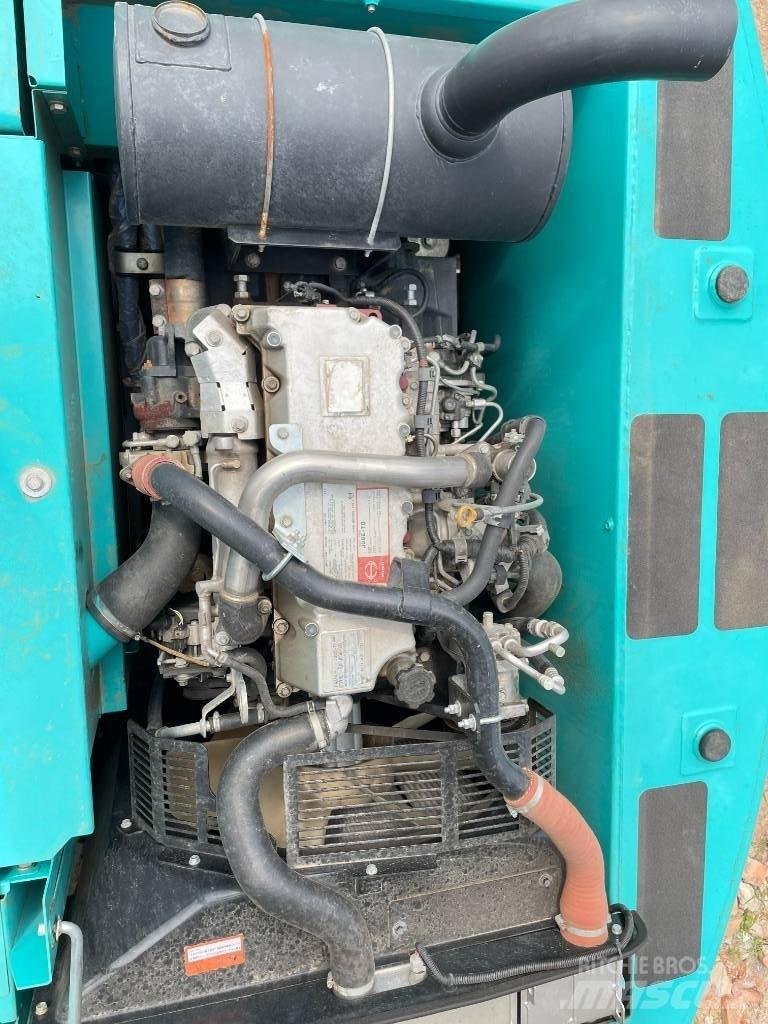 Kobelco 200 حفارات زحافة