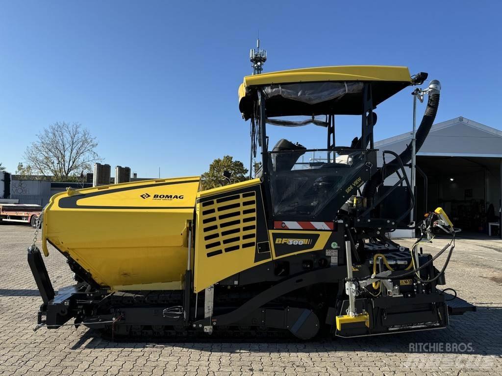 Bomag BF 300 C-2 معدات السفلتة