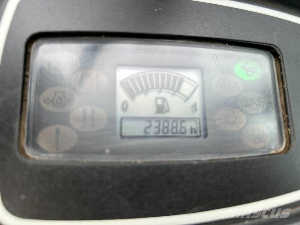 JCB 8025 ZTS حفارات صغيرة أقل من 7 طن (حفارات صغيرة)