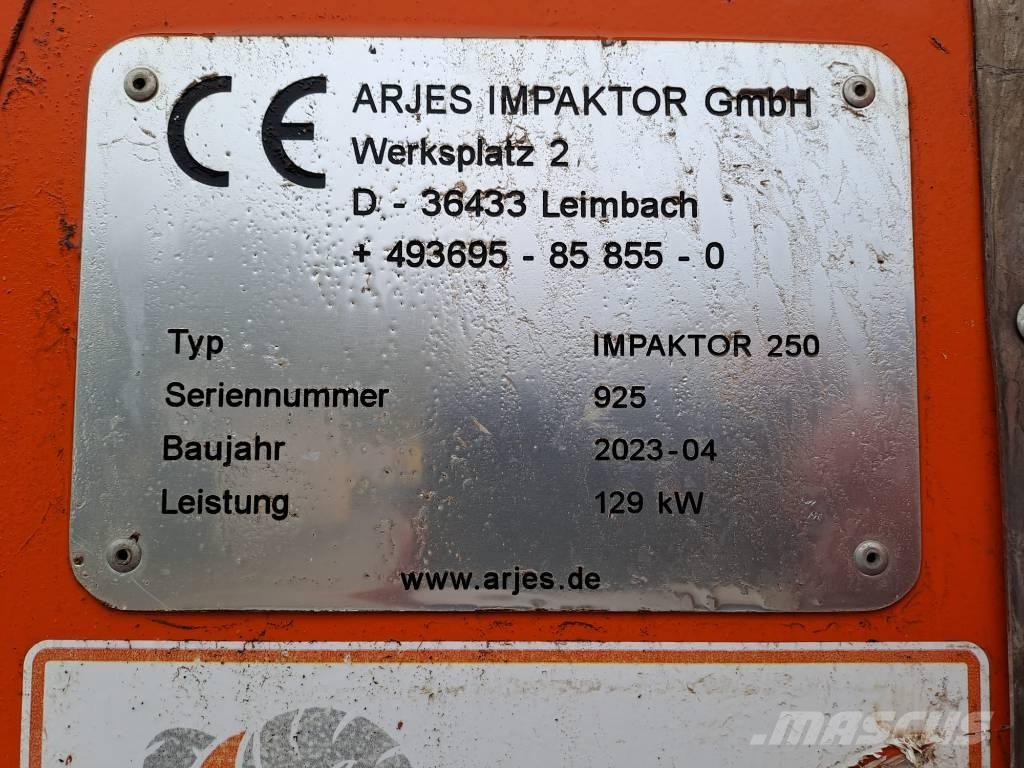 Arjes Impaktor 250 الكسارات المتنقلة