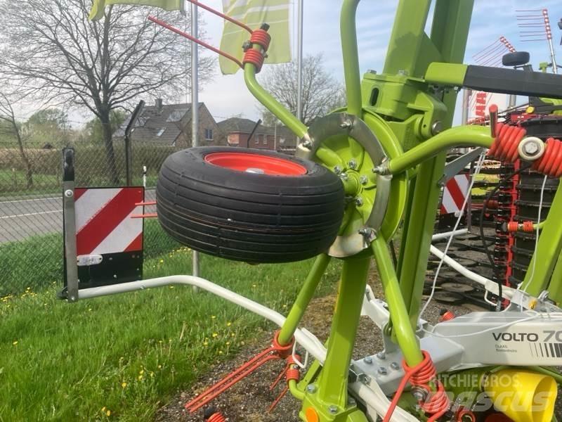 CLAAS Volto 700 مكابس وميبسات التبن