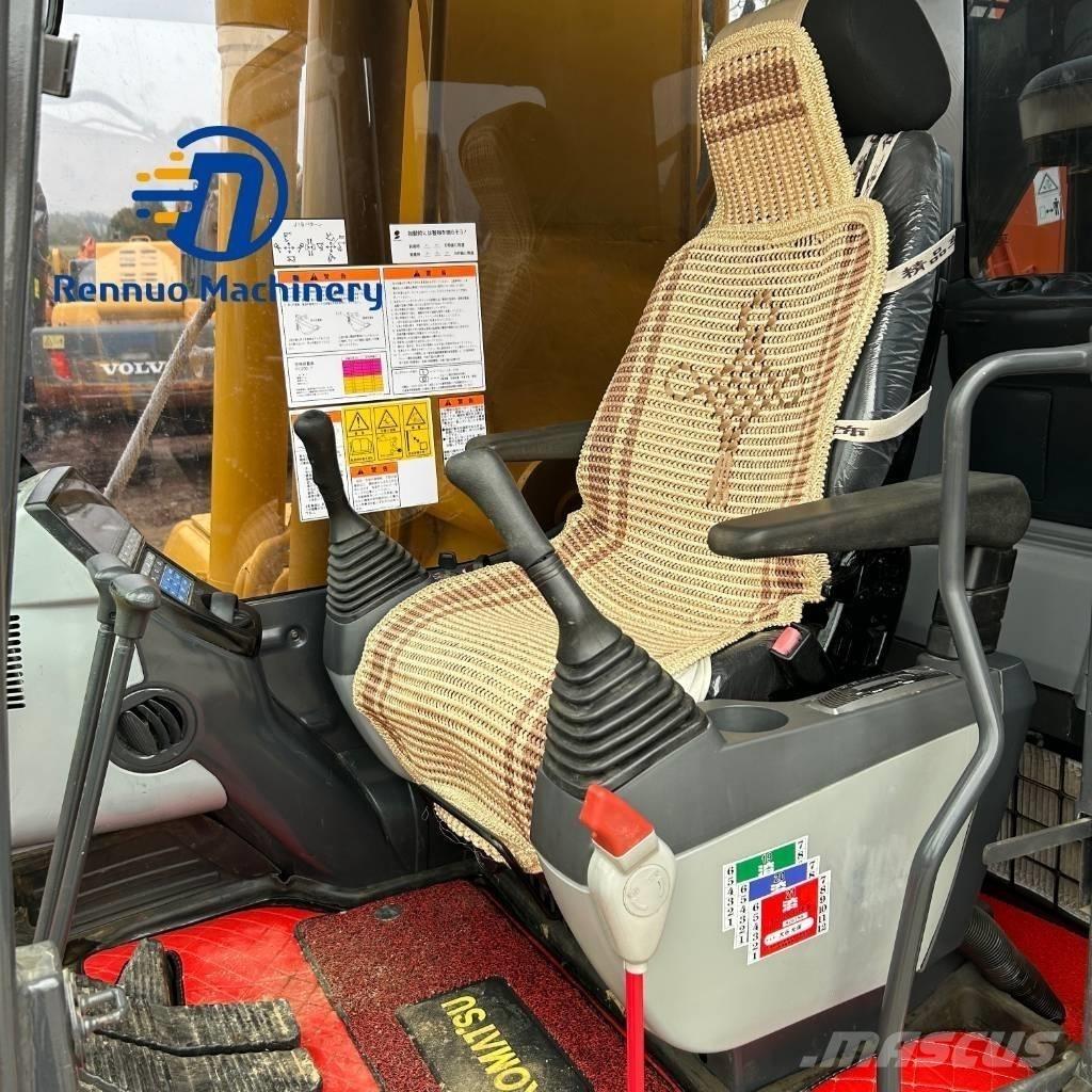 Komatsu PC 240 LC حفارات زحافة