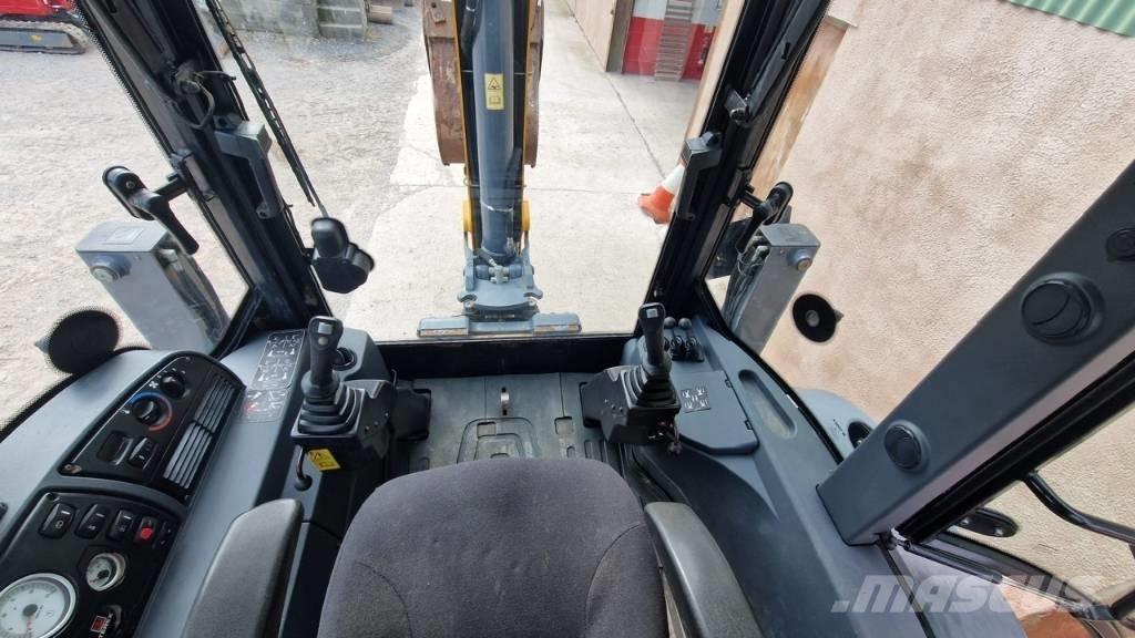 Terex TLB 890 لوادر ذات جرافات عكسية