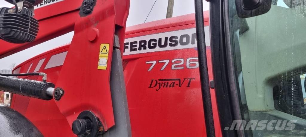 Massey Ferguson 7726 الجرارات