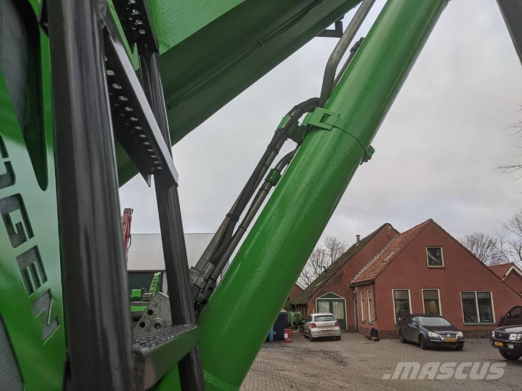 Sennebogen 825 M مناولات المخلفات / مناولات صناعية