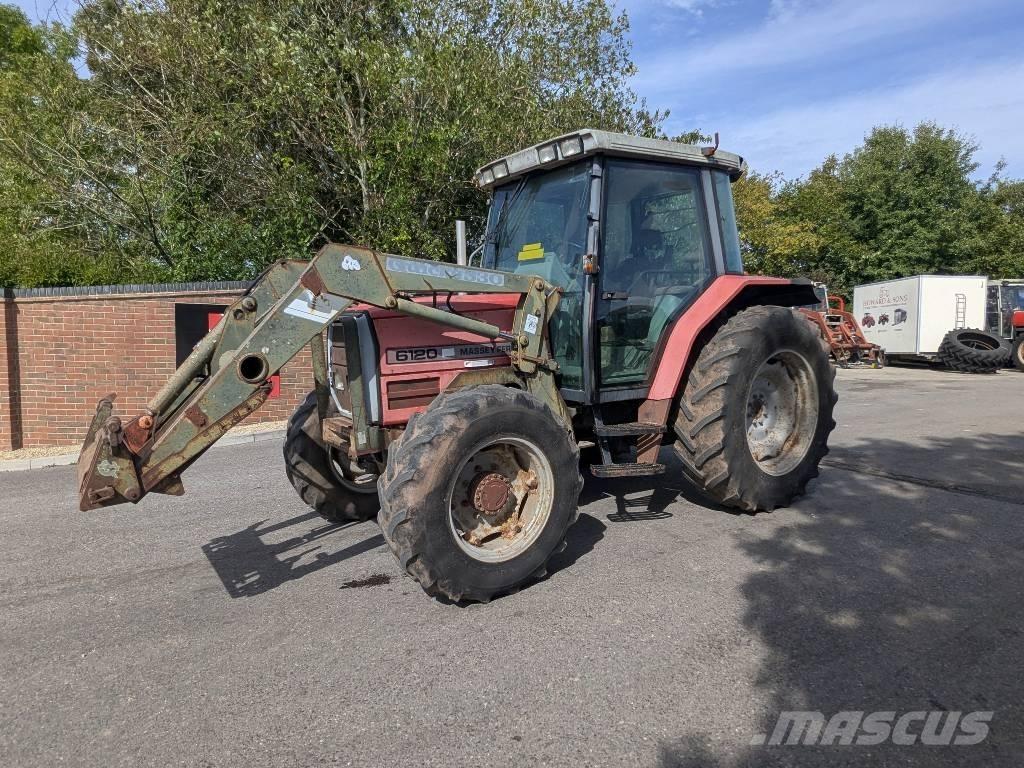 Massey Ferguson 6120 الجرارات