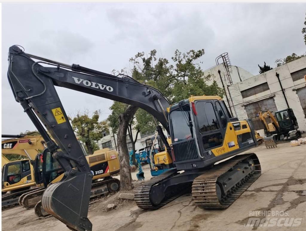 Volvo EC 140 B LC حفارات زحافة