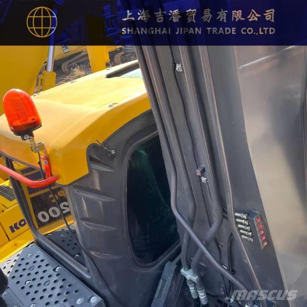Volvo EC 240 حفارات زحافة