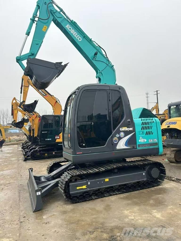 Kobelco SK 75 حفارات زحافة