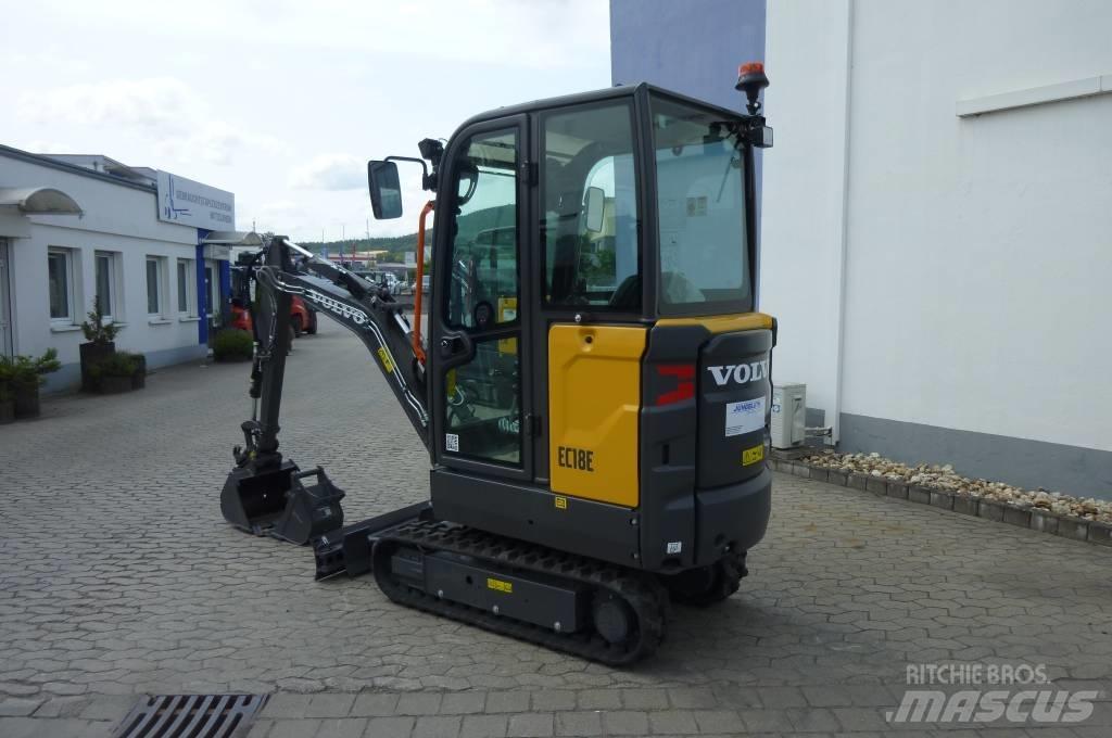 Volvo EC 18 E حفارات صغيرة أقل من 7 طن (حفارات صغيرة)