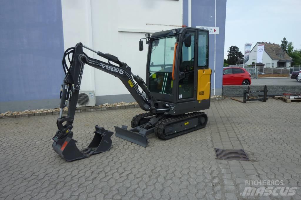 Volvo EC 18 E حفارات صغيرة أقل من 7 طن (حفارات صغيرة)