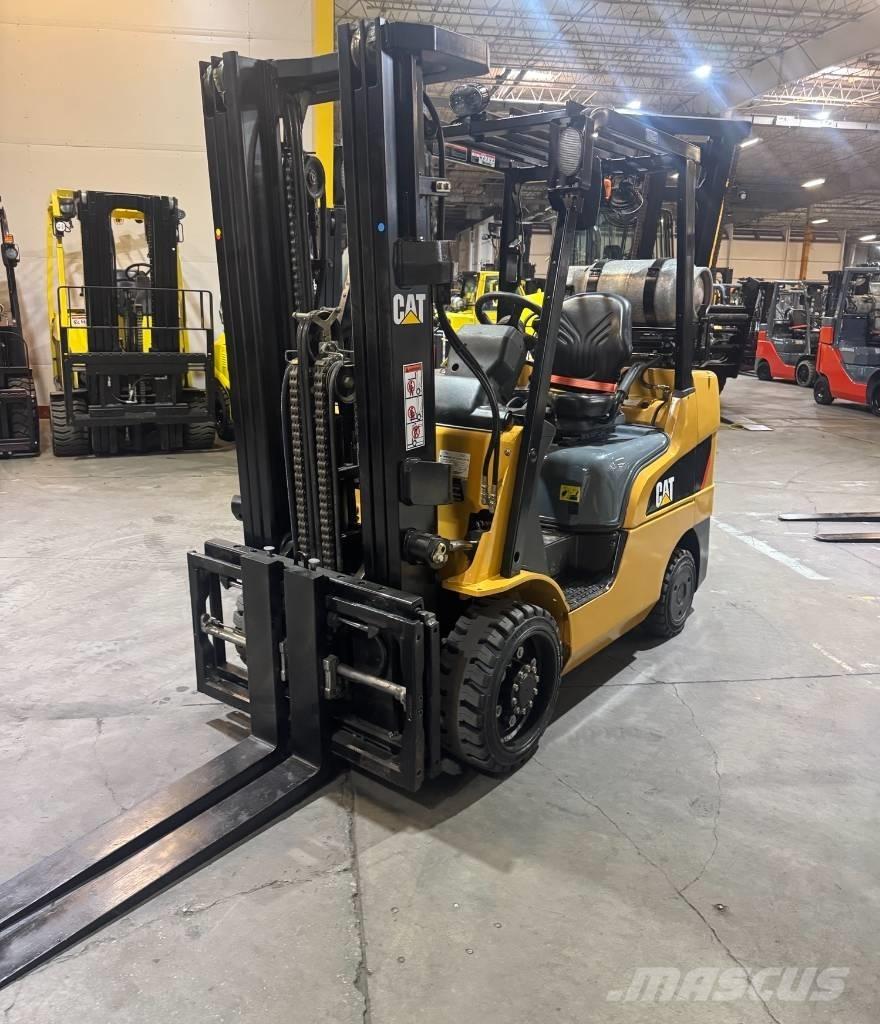 CAT 2C 6000 شاحنات ذات رافعات شوكية - أخرى