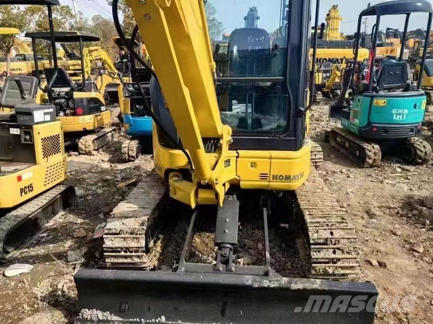 Komatsu PC 35 حفارات صغيرة أقل من 7 طن (حفارات صغيرة)