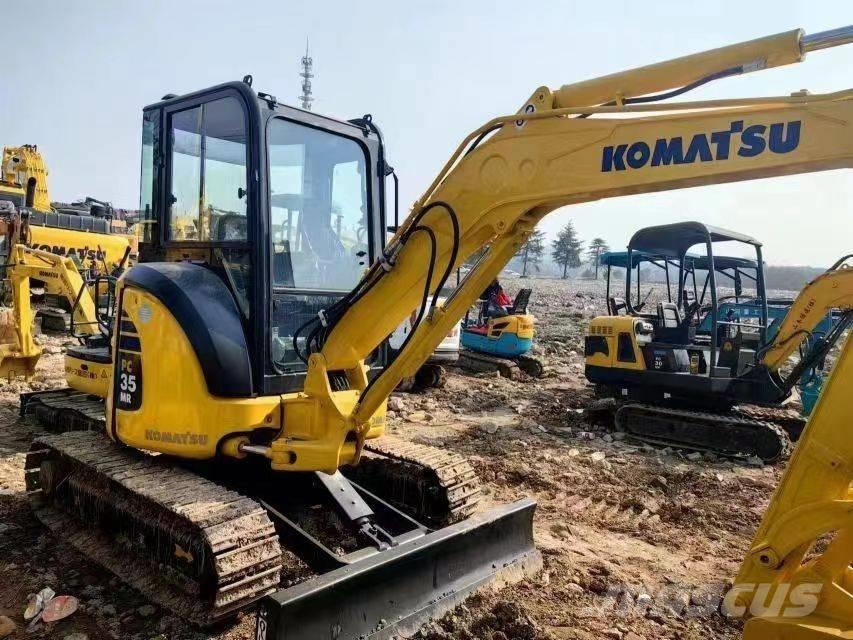 Komatsu PC 35 حفارات صغيرة أقل من 7 طن (حفارات صغيرة)
