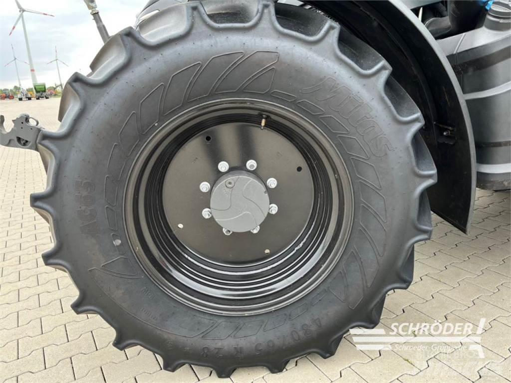 Valtra G 135 A الجرارات