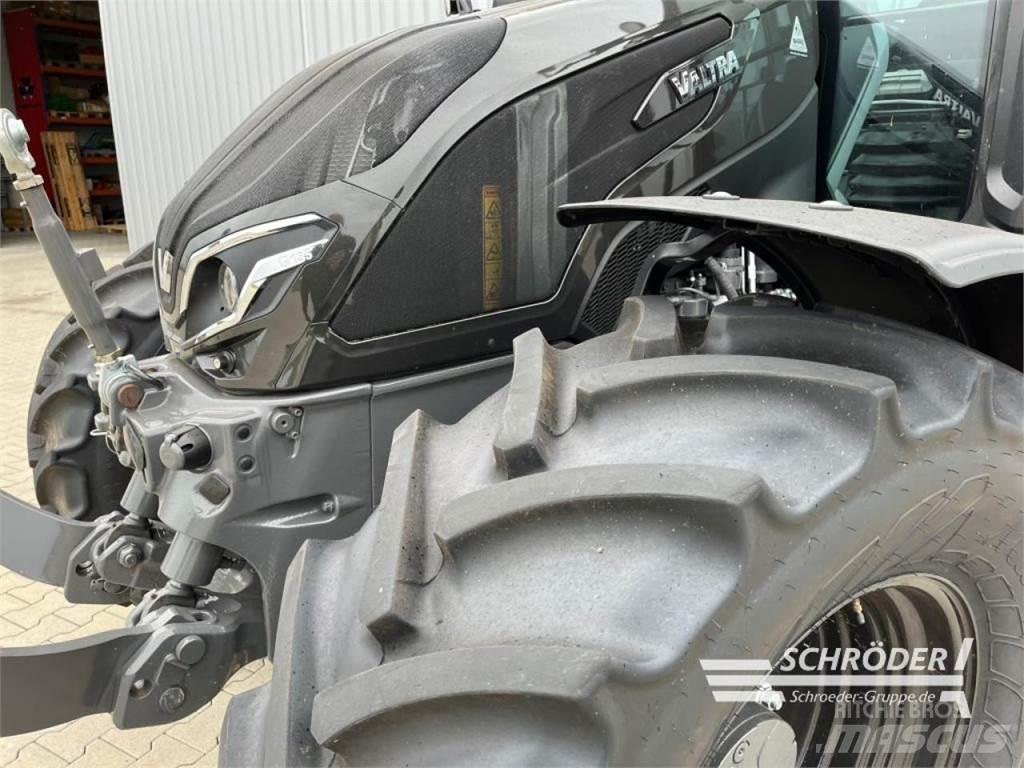 Valtra G 135 A الجرارات