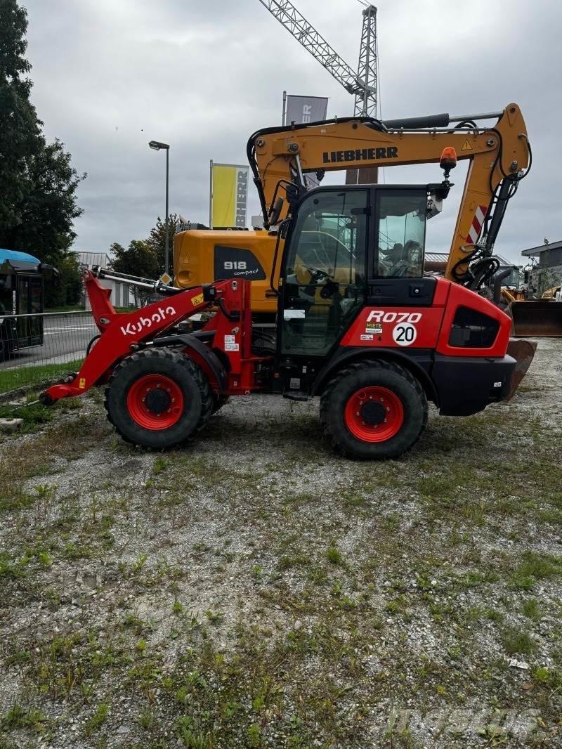 Kubota R070 لوادر بعجل