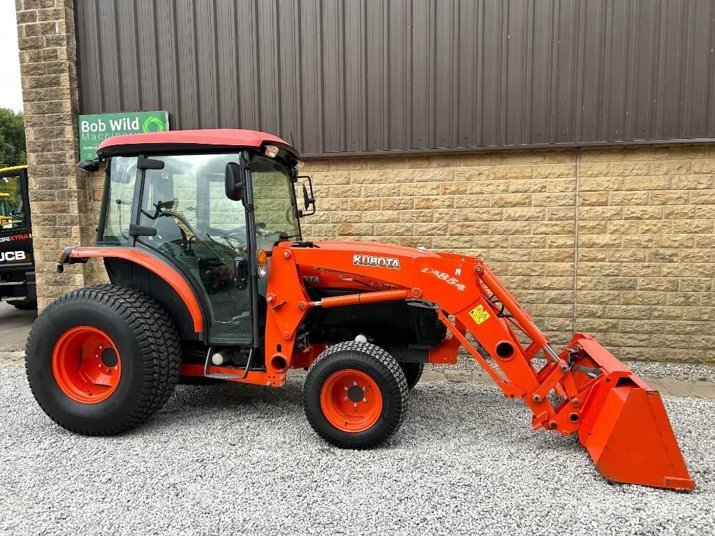 Kubota L2501 الجرارات