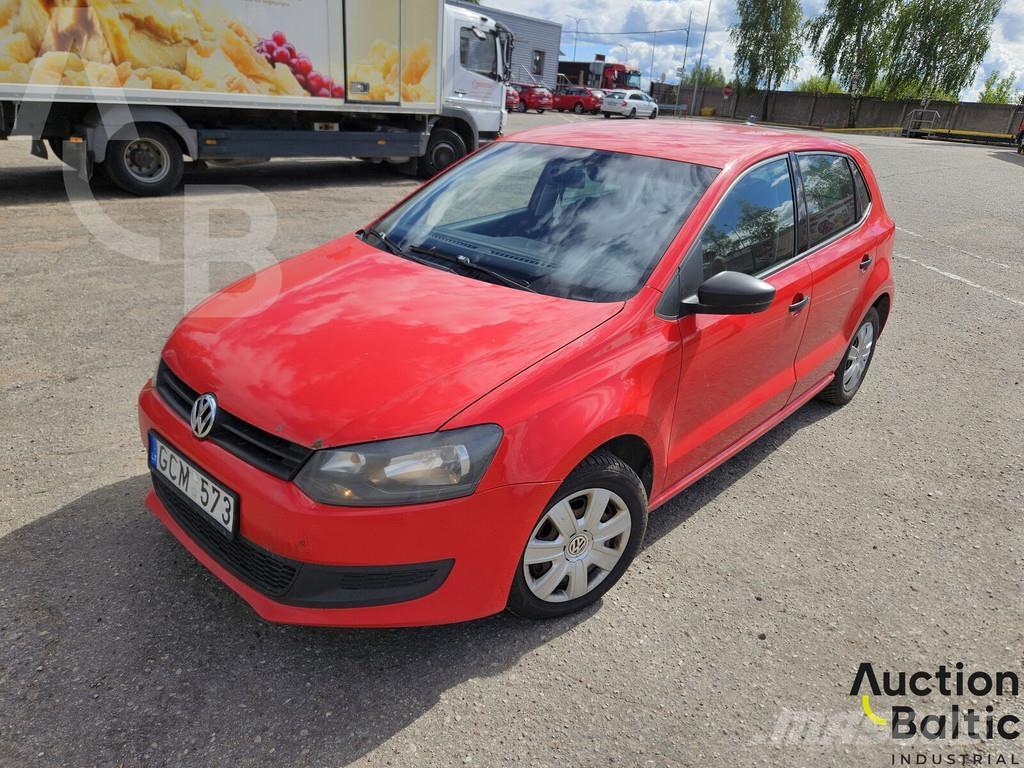 Volkswagen Polo سيارات
