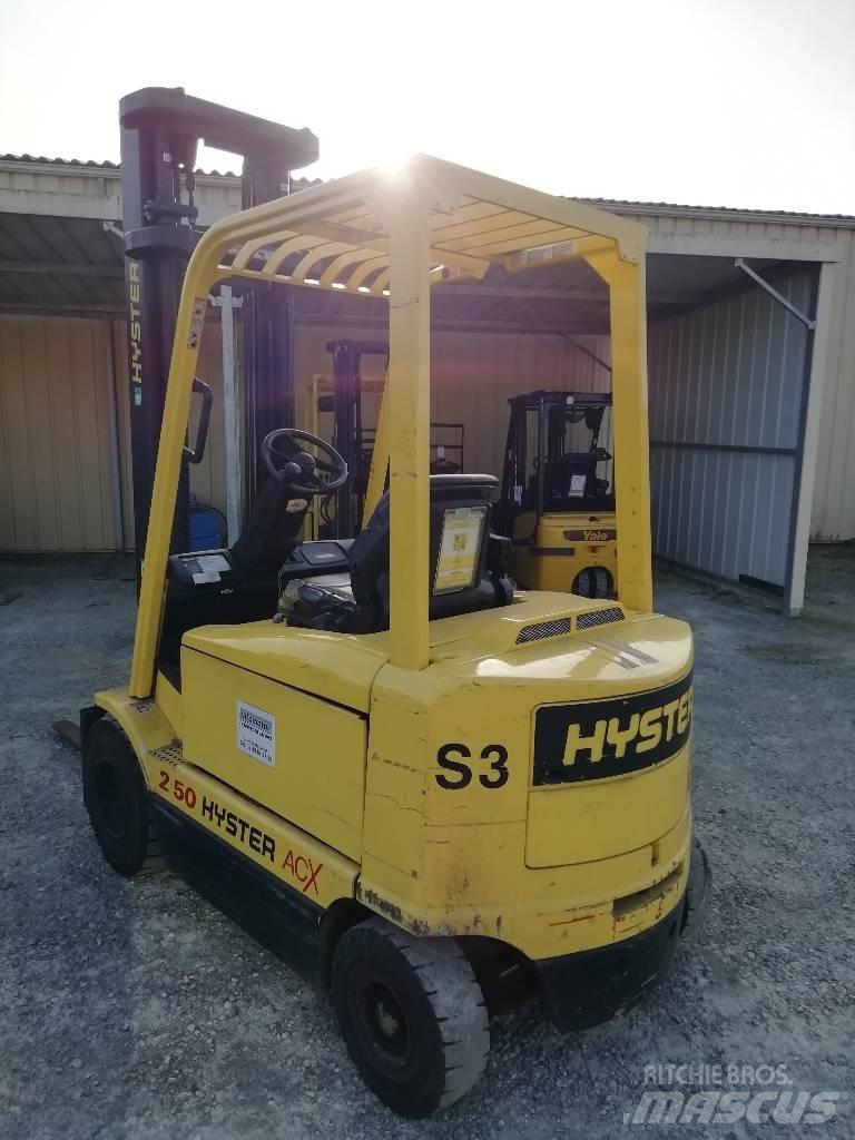Hyster J 2.50 XM شاحنات ذات رافعات شوكية تعمل بالكهرباء
