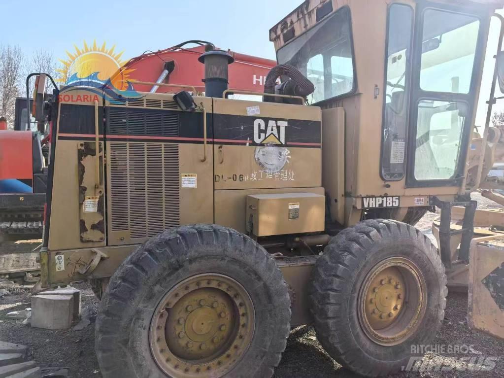 CAT 140 H معدات تمهيد الطرق