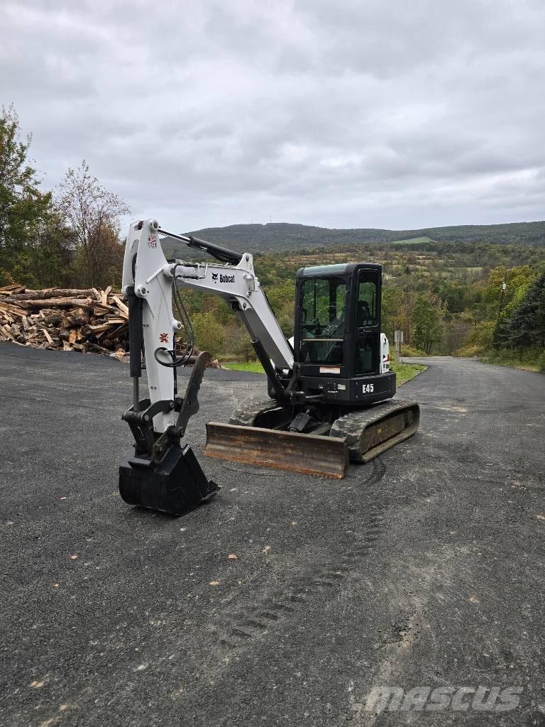 Bobcat E 45 حفارات صغيرة أقل من 7 طن (حفارات صغيرة)