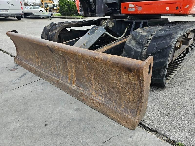 Kubota KX 080-4 حفارات وسط 7 طن - 12 طن