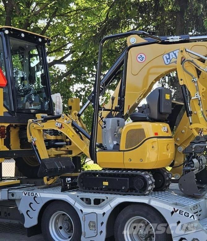 CAT 300.9 D حفارات صغيرة أقل من 7 طن (حفارات صغيرة)