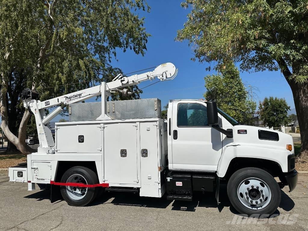 GMC Topkick C 7500 شاحنات الرافعات