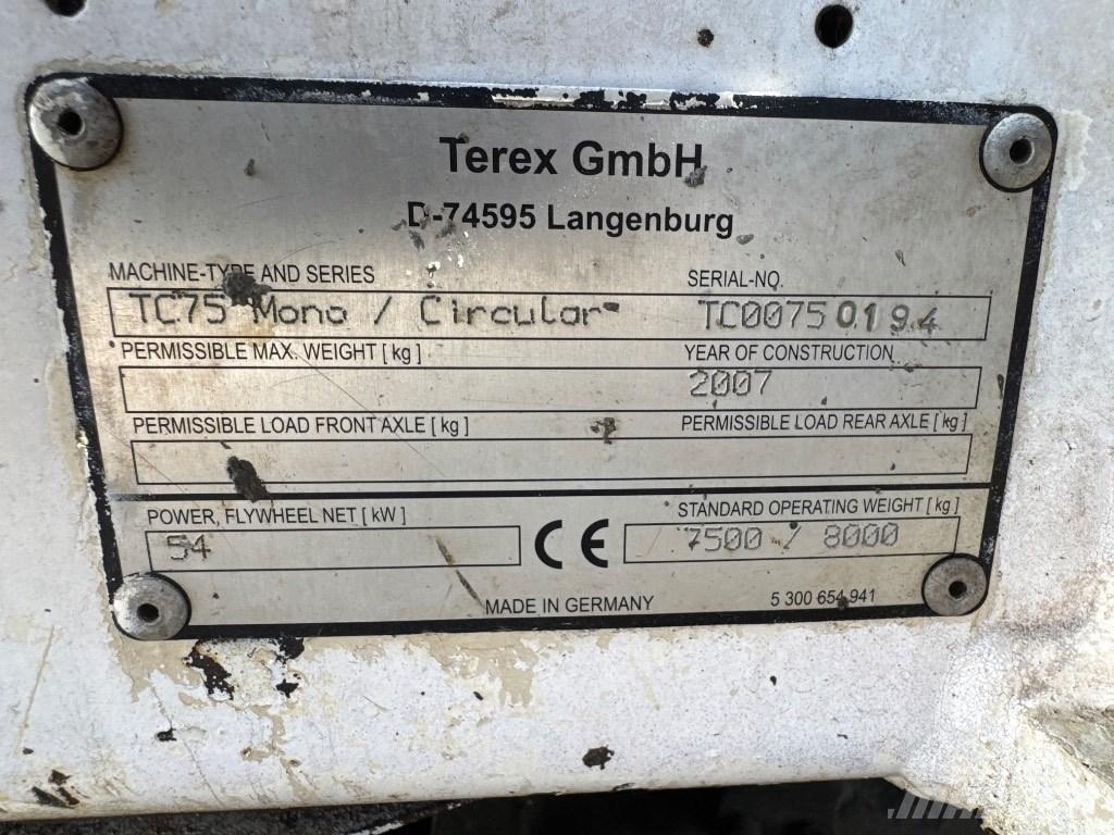 Terex TC 75 حفارات وسط 7 طن - 12 طن