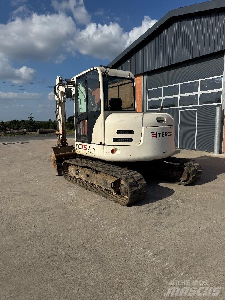 Terex TC 75 حفارات وسط 7 طن - 12 طن