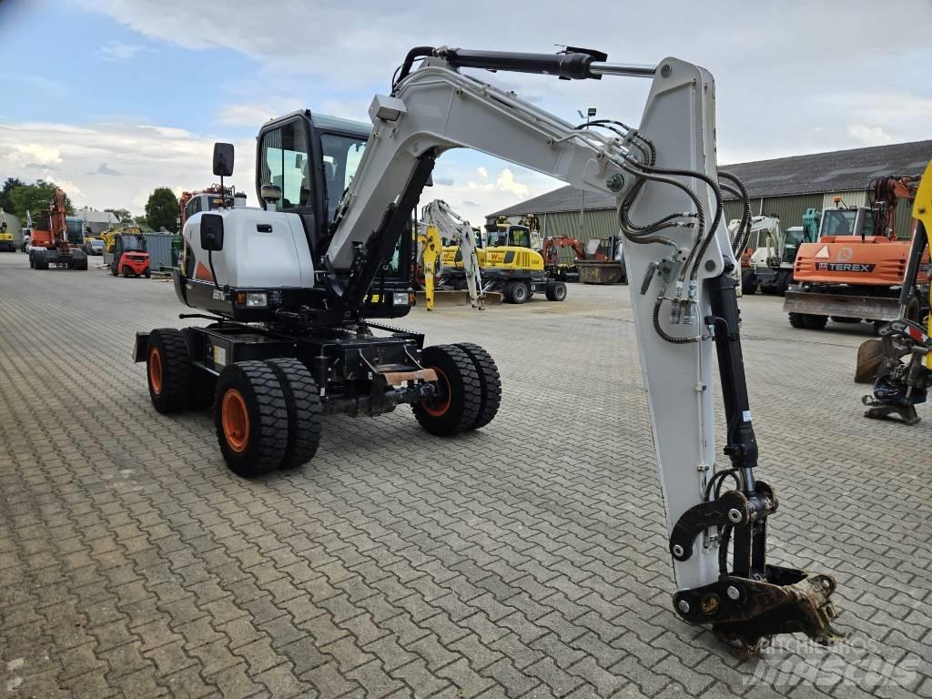 Bobcat E57W حفارات بعجل