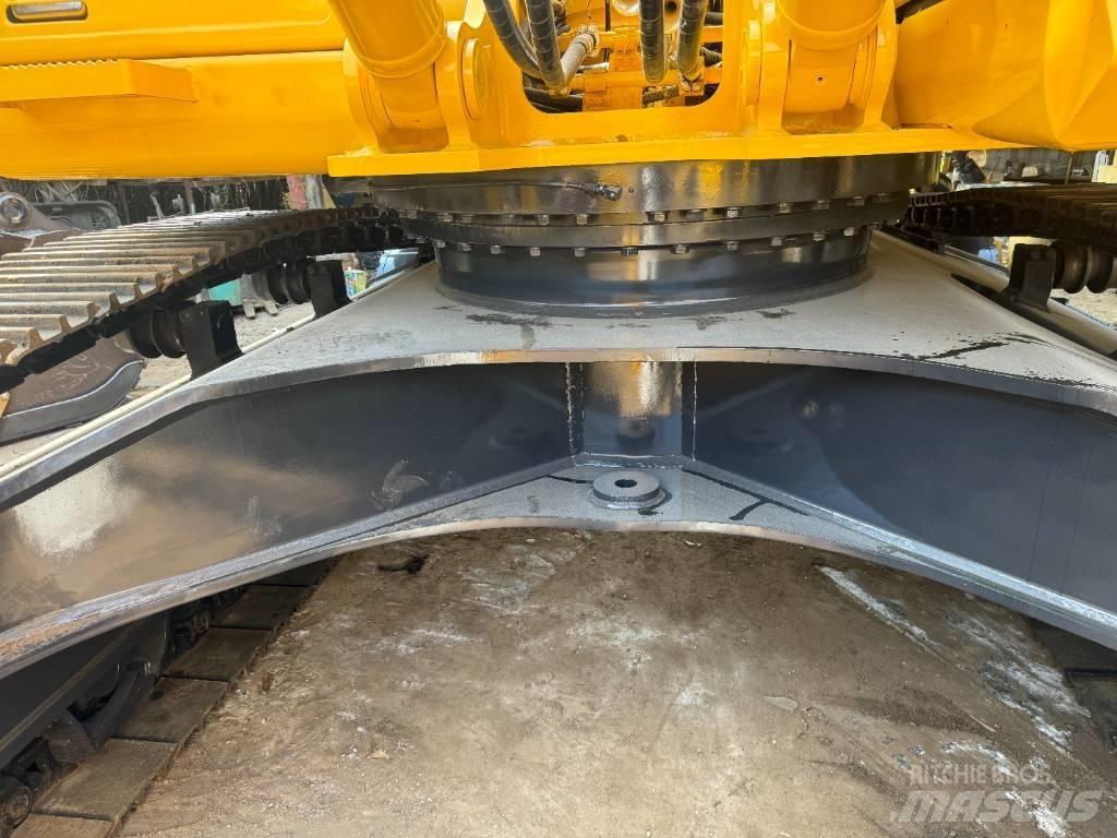 Komatsu PC 350-8 حفارات زحافة