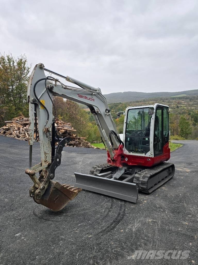 Takeuchi TB 260 حفارات صغيرة أقل من 7 طن (حفارات صغيرة)