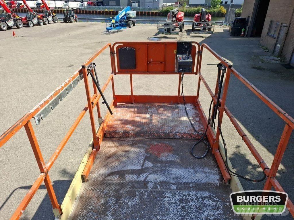 JLG 3369LE رافعات مقصية الشكل
