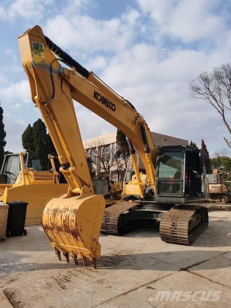 Kobelco SK 200 حفارات زحافة