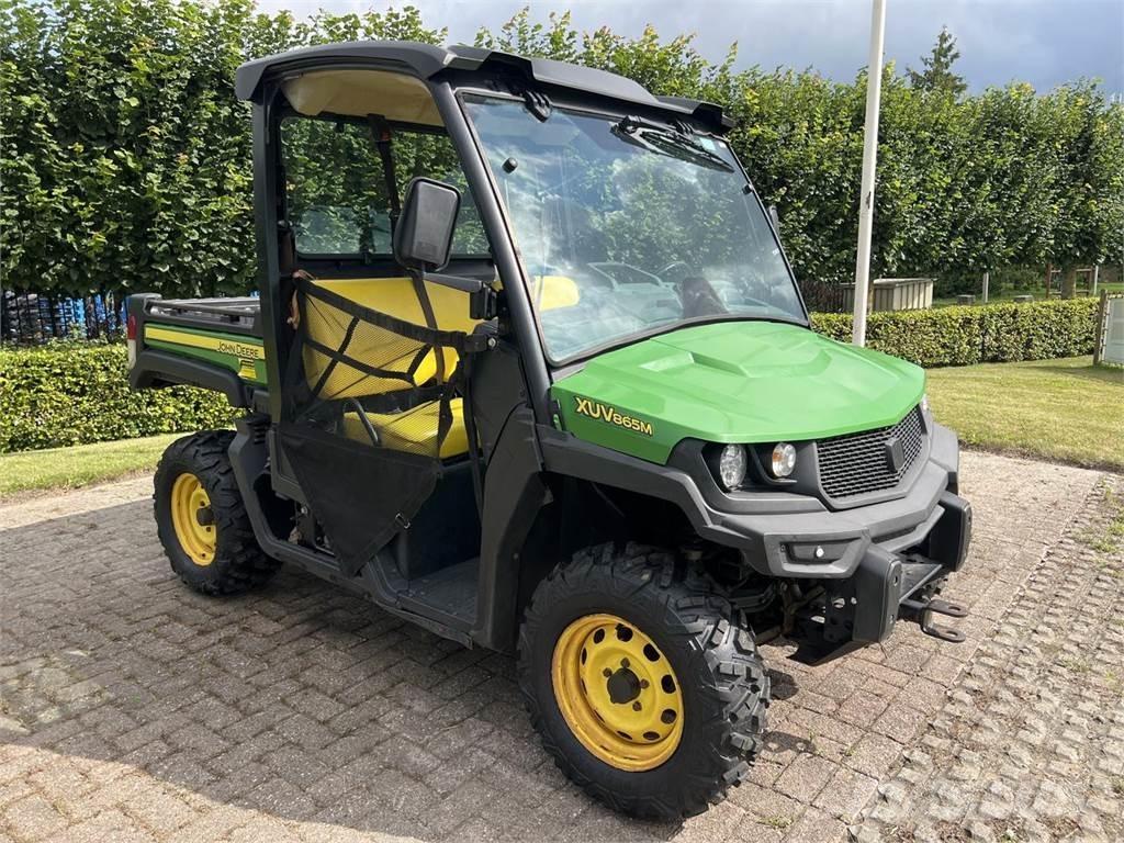 John Deere XUV865M مركبات لجميع التضاريس