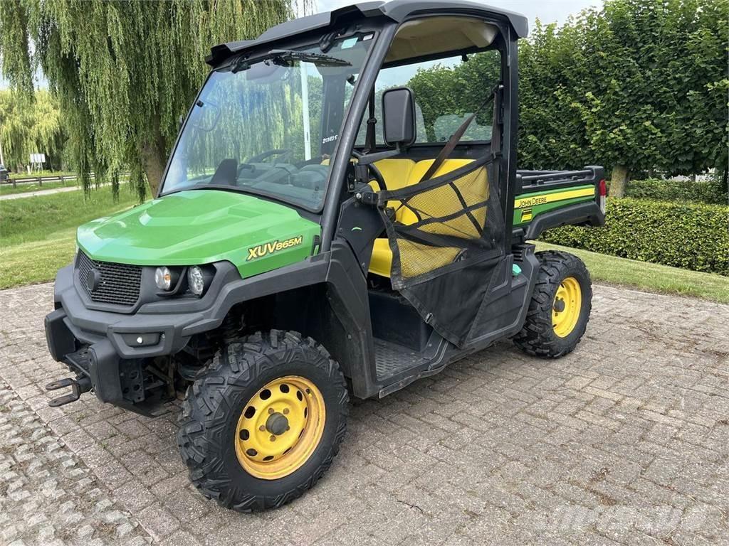 John Deere XUV865M مركبات لجميع التضاريس